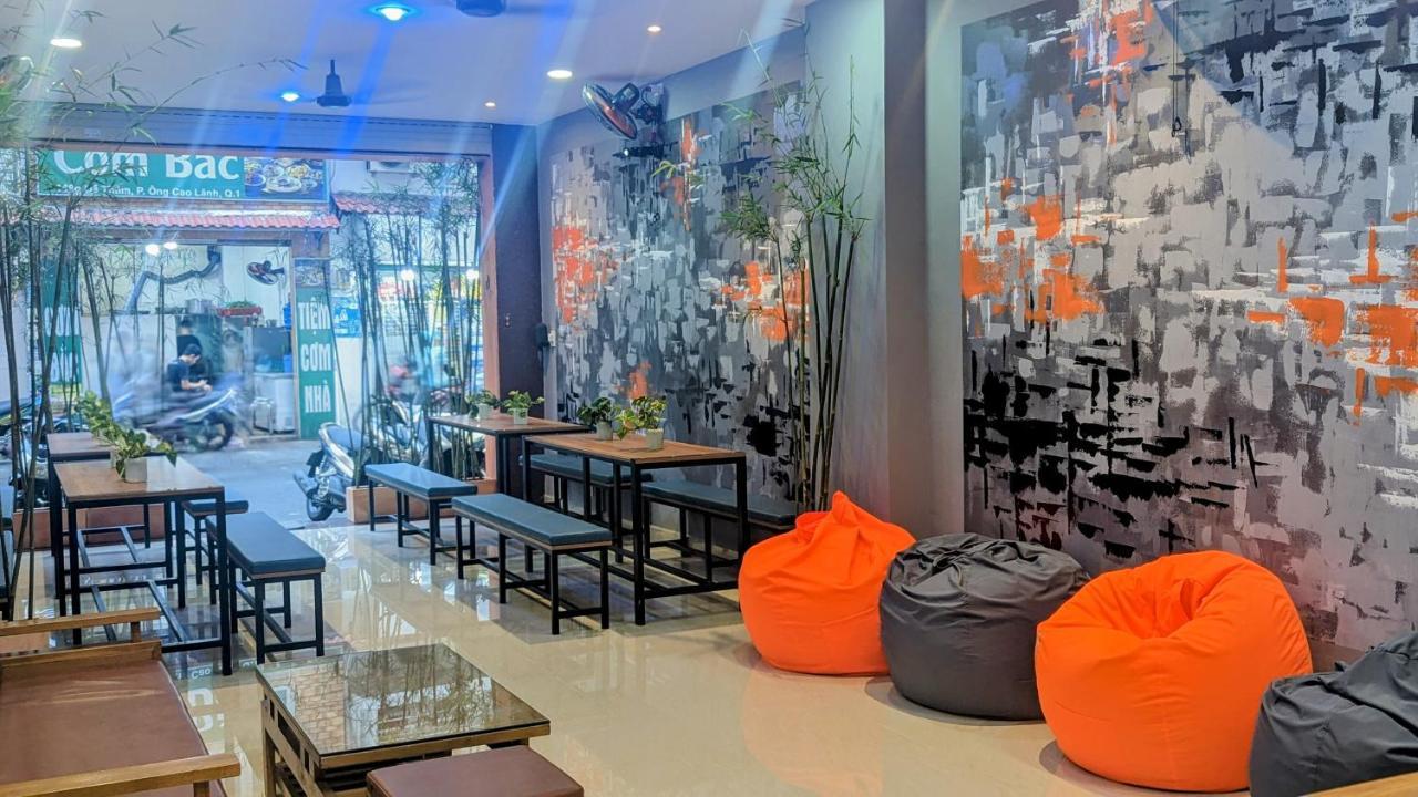 بيت شباب Base Backpackers مدينة هوشي منه المظهر الخارجي الصورة